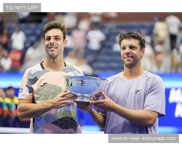 赛事总奖金高达一百五十五万美元 单打冠军可获七点五万美元